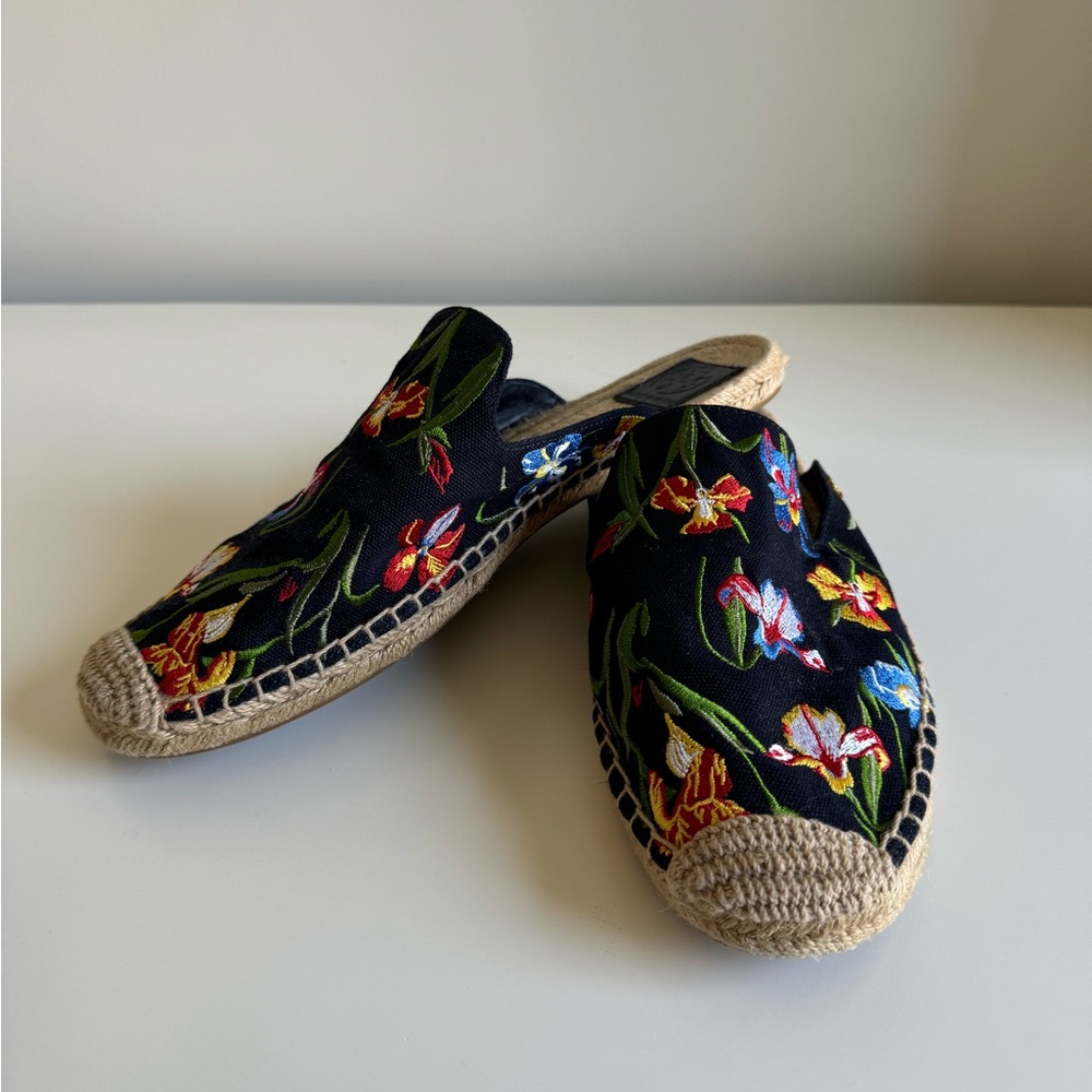 TORY BURCH espadrille mule slip-on | Navy with floral embroidery | Size 10.5
